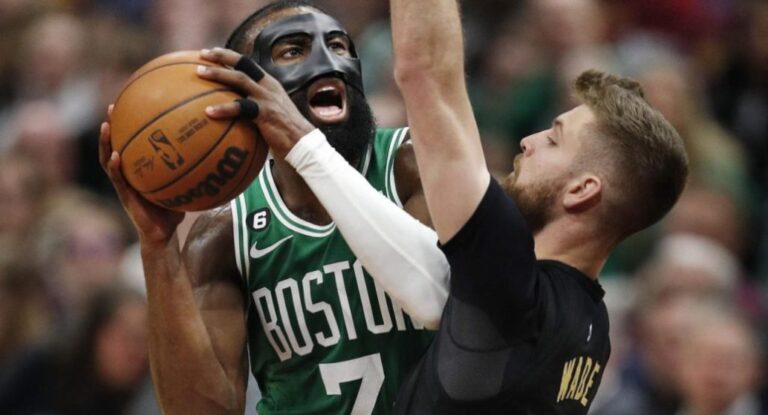 Cleveland remonta 22 puntos en el último cuarto y Boston cae tras 11 victorias