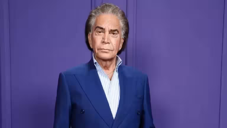 El Puma denuncia trato “humillante” tras ser expulsado de un vuelo de American Airlines