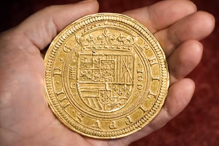 La moneda más cara de España triplica su récord y se subasta por 2,4 millones de euros