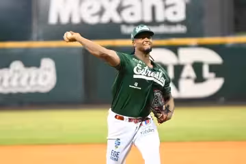 Estrellas brillan tras la lluvia y superan a Gigantes con poder y dominio monticular