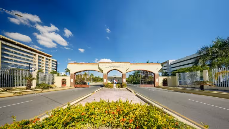 UASD celebra VI Congreso Dominicano de Filosofía 2025 sobre identidad dominicana