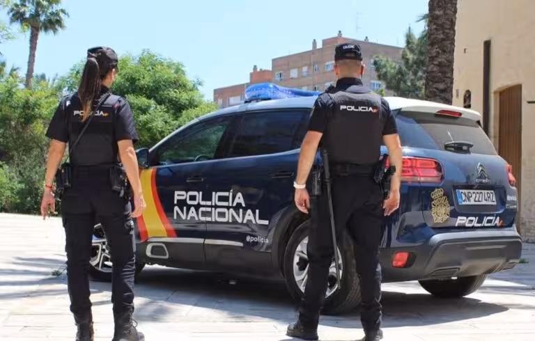 Detienen en España a una pareja que obligó a prostituirse a 7 mujeres de origen colombiano