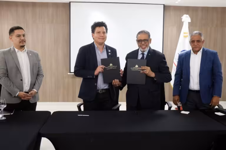 Desarrollo de la Comunidad y Fondo de Solidaridad e Inversión Social de Chile impulsarán proyectos