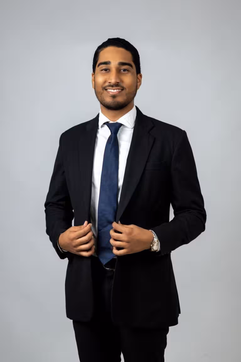 Falta de coherencia entre discurso y acciones del PRM