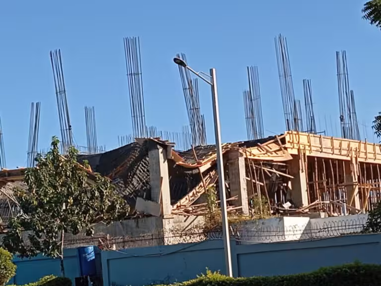 Colapso en Hospital Simón Striddels causa asombro y temor en Azua