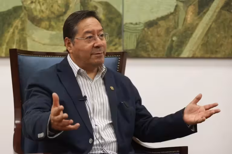 El expresidente de Bolivia Luis Arce es detenido por presunta corrupción