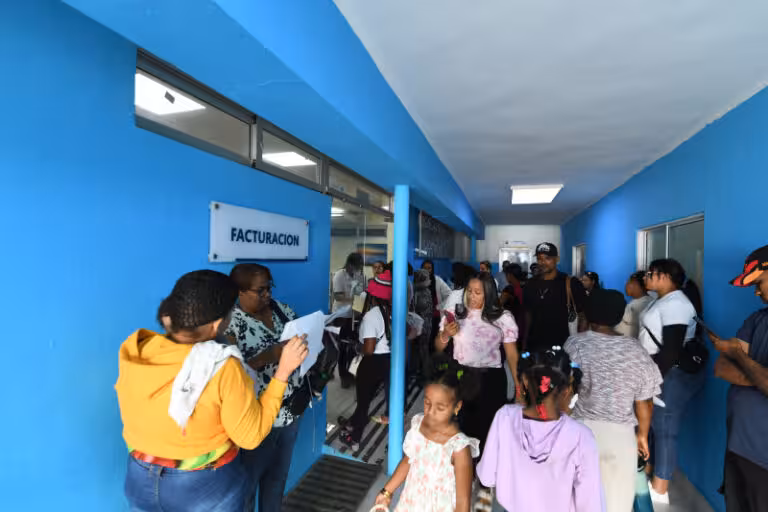 Neumólogos advierten riesgos de automedicación contra procesos respiratorios