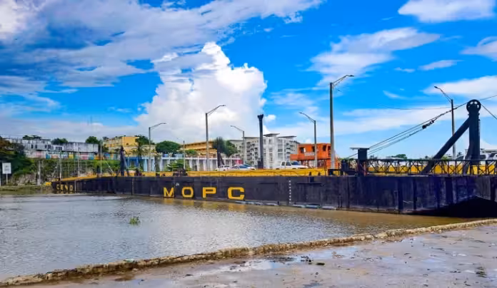 Obras-Publicas-puente-flotante