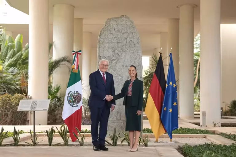 Sheinbaum recibe al presidente de Alemania en México para tratar sobre la inversión y el comercio