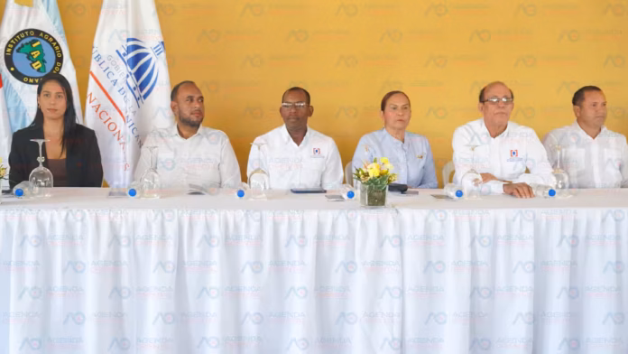 Inician primer proyecto de titulación en Los Limones de Pimentel