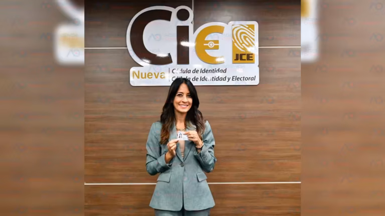 Julissa Cruz Abreu resalta eficiencia del proceso de cedulación en la JCE
