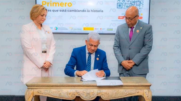 Presidente del Senado aboga unidad de parlamentos ante desafíos globales que afectan naciones