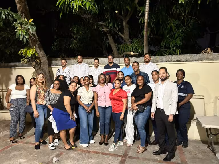 Esmina de los Santos formaliza aspiración a la Secretaría General de la Juventud de SDE