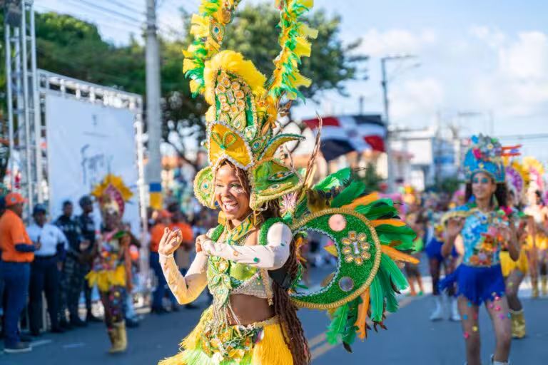 Alcaldía de Santo Domingo Este anuncia el Desfile Cultural Municipal 2026