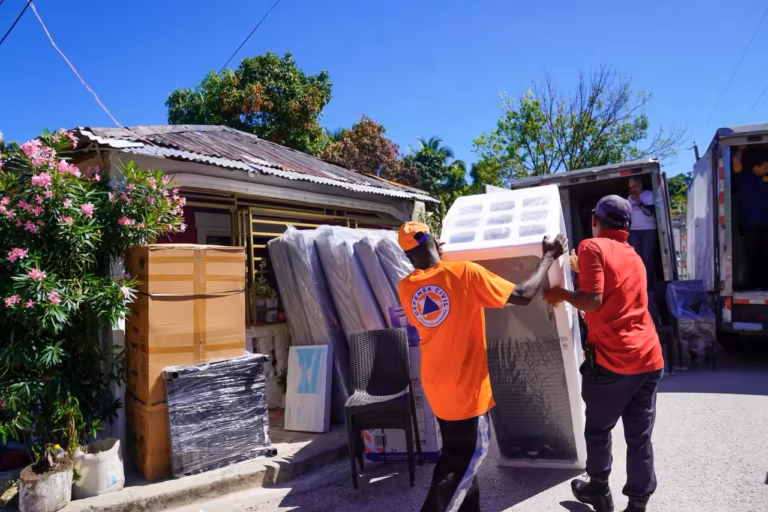 DASAC desarrolla amplia jornada social y comunitaria en varias regiones del país