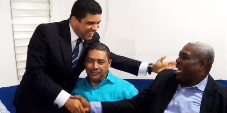 Dio Astacio y José Sánchez se reúnen la noche de ayer Miércoles y perfilarían frente interno para cerrarles el paso a las autoridades Municipales del PRM en SDE