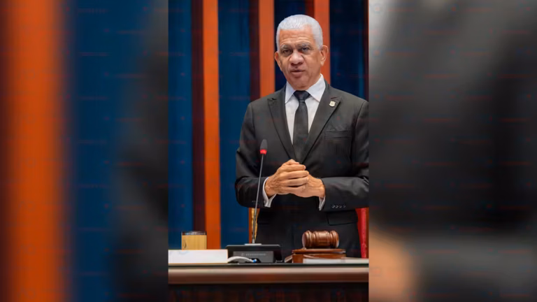 Ricardo de los Santos exhorta a vivir la Semana Santa con fe, prudencia y sentido de unidad nacional