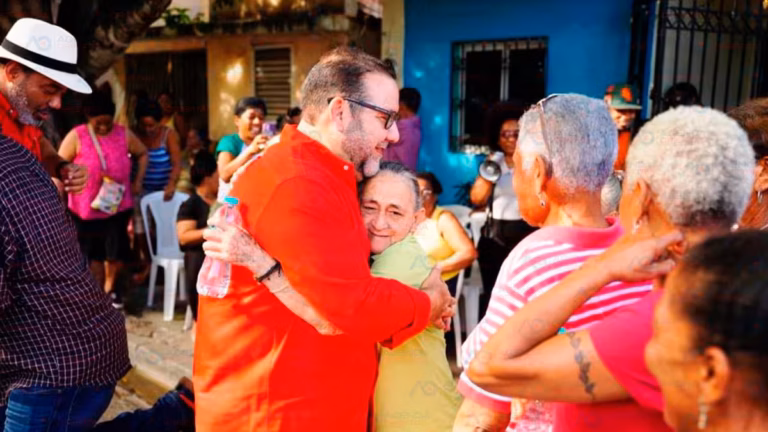 Senador Genao urge a la prudencia ciudadana en SS y al respeto por la veda de crustáceos