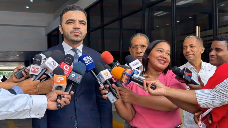 Presentan Proyecto de Ley para Establecer la Educación Vial Obligatoria en Secundarias y Universidades de República Dominicana