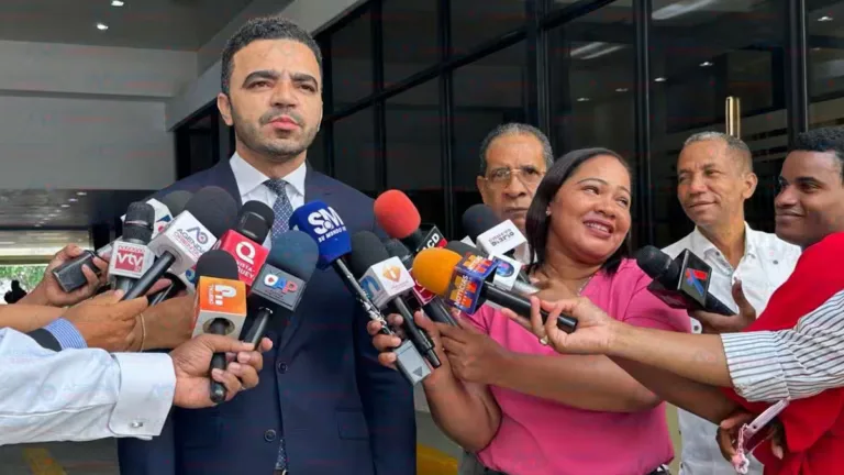 Presentan Proyecto de Ley para Establecer la Educación Vial Obligatoria en Secundarias y Universidades de República Dominicana