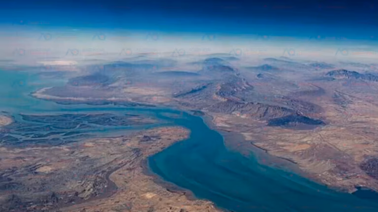 Irán advierte que el tránsito por el estrecho de Ormuz cambiará drásticamente