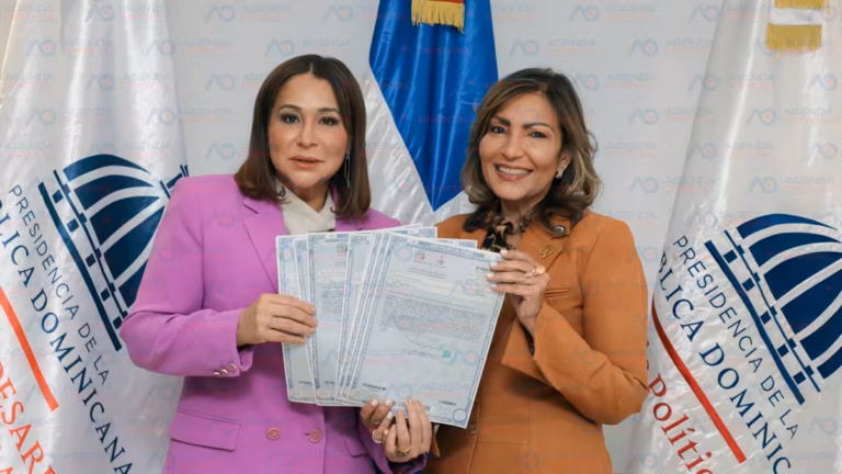 Gabinete de Política Social formaliza entrega de inmuebles a Supérate para fortalecer programas sociales