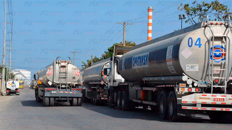 RD está consumiendo 150 mil barriles de combustibles diario; 120 mil llegan refinados