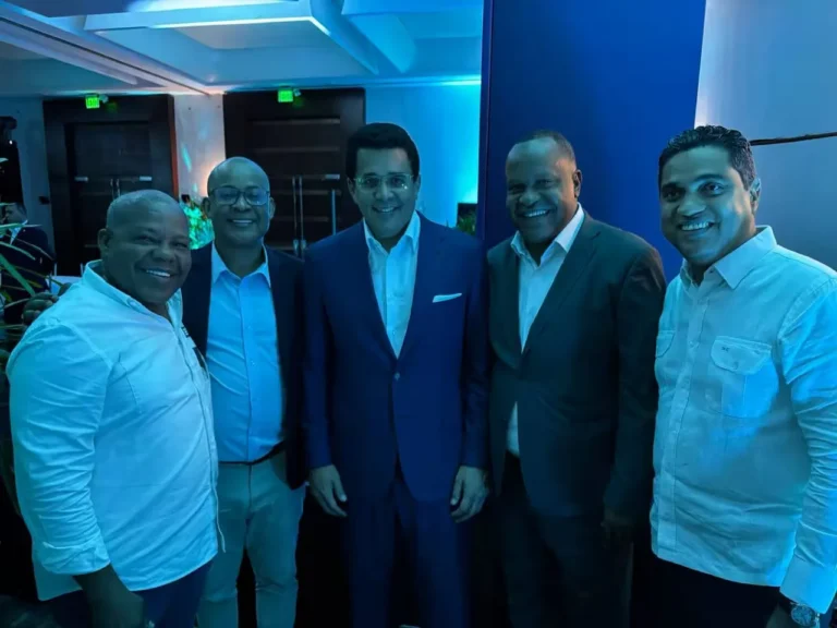 Felito Rodríguez y su equipo político se alinean con David Collado para 2028