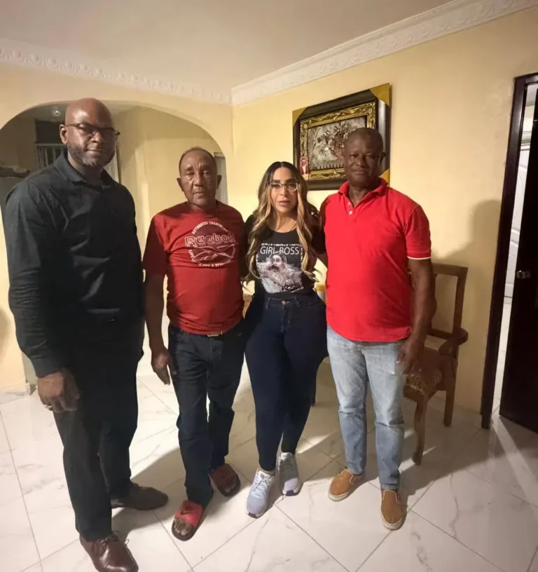 Katy Báez fortalece su estructura política en Santo Domingo Este con nuevas adhesiones de dirigentes del PRM
