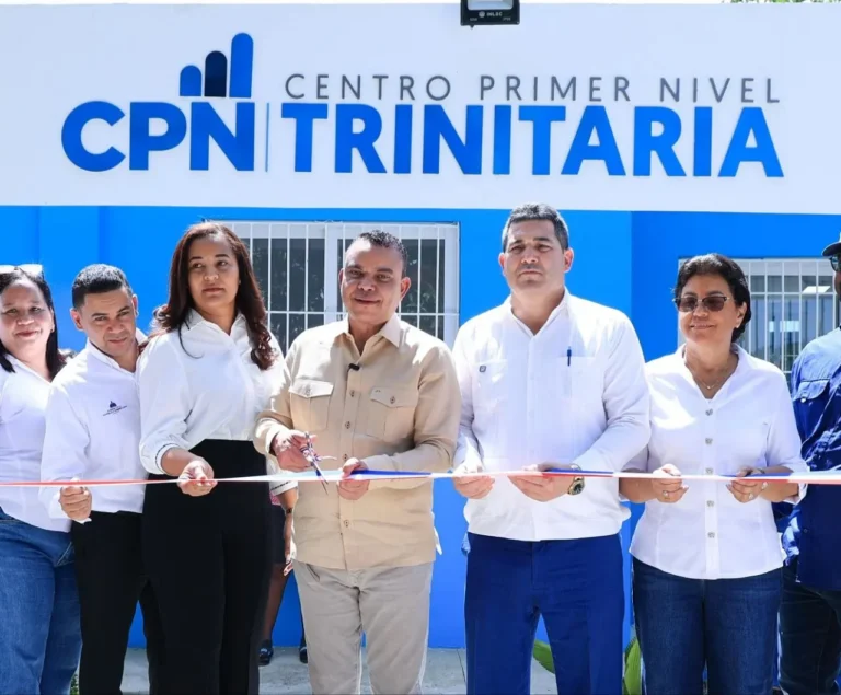SNS entrega dos Centros de Primer Nivel e inicia remozamiento del Hospital Ramón Adriano Villalona en Dajabón