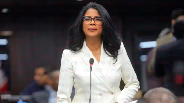 Diputada Lidia Pérez somete proyectos para reforzar la libertad de expresión y eliminar penas de prisión por opiniones