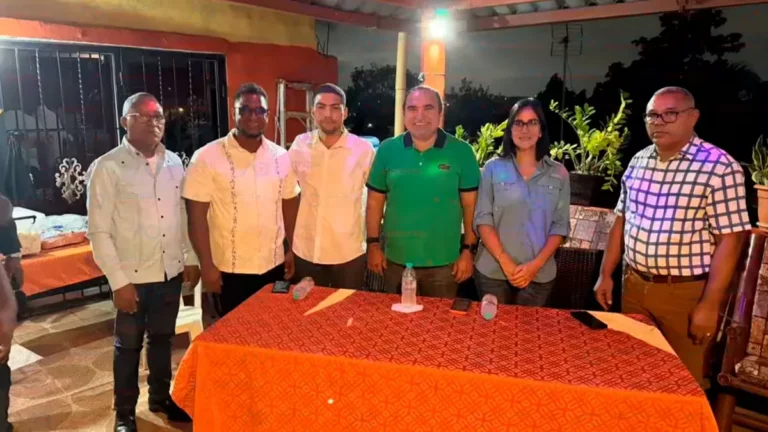 Víctor Pavón fortalece la FP en SDN con la integración de Robert Valenzuela y su equipo político