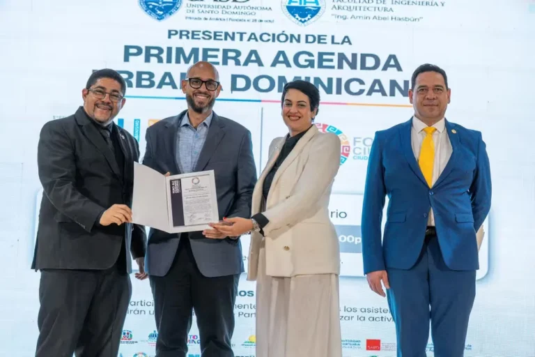 Alcalde de Nagua, Junior Peralta fue reconocido en el 5to. Foro de Ciudades Portuarias de América Latina y el Caribe