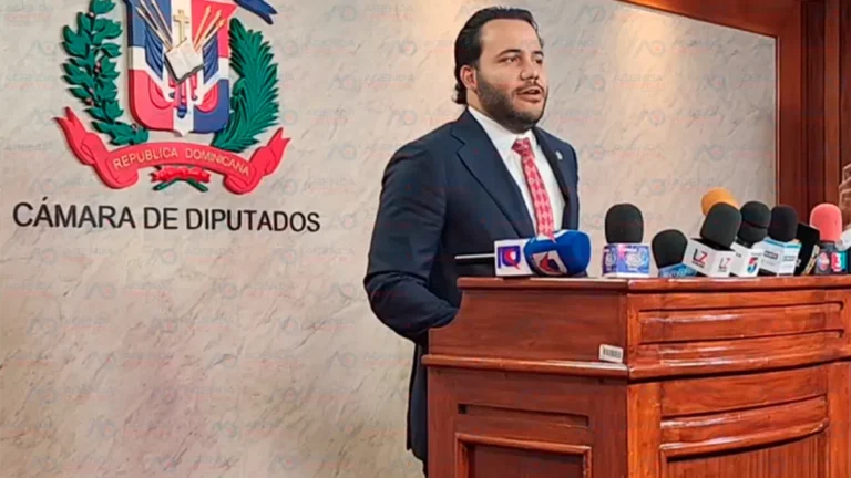 PRSC propone modificaciones al Código Penal para blindar la libertad de expresión y proteger el ejercicio médico