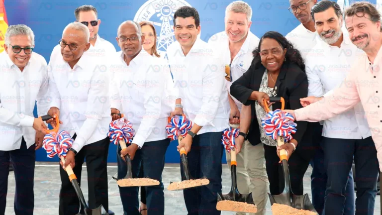 Inapa inicia construcción del alcantarillado sanitario de Boca Chica que beneficiará a 220,000 habitantes