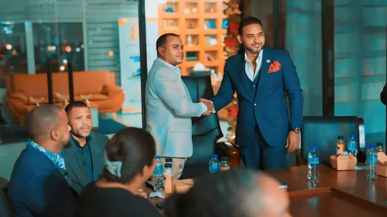 Cámara de Comercio y Empresarial de Santo Domingo Norte y ASOEMPRENDE-SDN estrechan vínculos para impulsar el desarrollo empresarial de Santo Domingo Norte