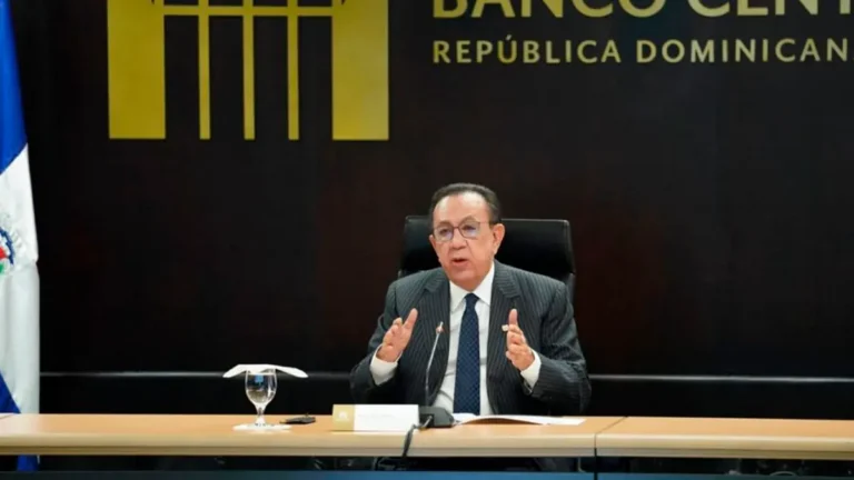 Valdez Albizu: 28 años al frente del BC, nombrado y ratificado 15 veces por cuatro presidentes