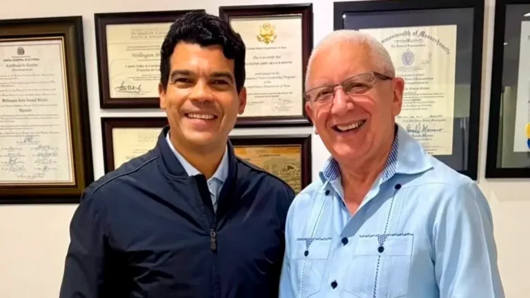 Wellington Arnaud designa al exdiputado Ramón Ceballo como vocero oficial de su proyecto presidencial