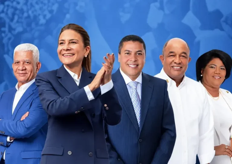 Ricardo de los Santos fortalece candidatura de Carolina e integra ex senadores
