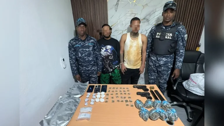 DICRIM y Policía Preventiva ocupan más de 600 porciones de drogas, armas ilegales y apresan varios en flagrante delito en demarcaciones de Monte Plata