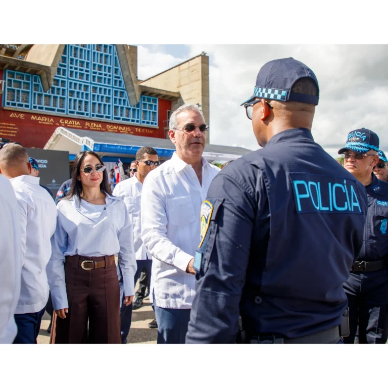 Presidente Abinader deja iniciado en La Altagracia despliegue del nuevo modelo de patrullaje con 990 agentes entrenados y equipados para continuar fortaleciendo la seguridad en la Región Este