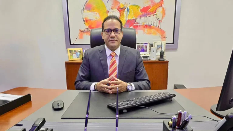 La gratitud también define a un hombre: Dany Alcántara traicionó la mano que lo ayudó a ser quien es hoy…
